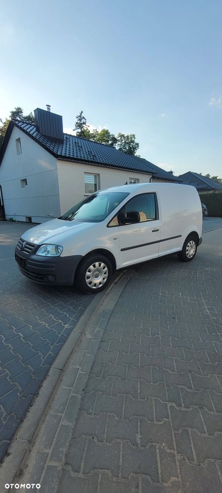 Volkswagen Caddy - 23