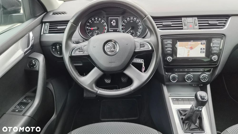 Skoda Octavia 2.0 TDI (Green tec) Ambition - 9