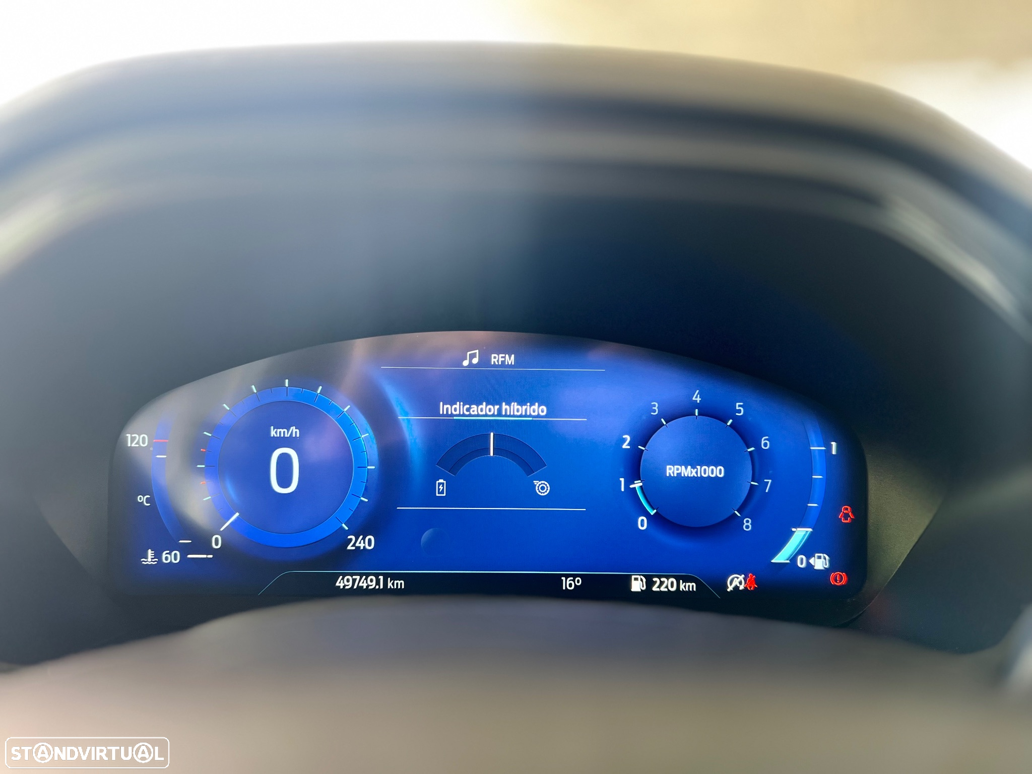 Ford Focus SW 1.0 EcoBoost MHEV ST-Line X - 8