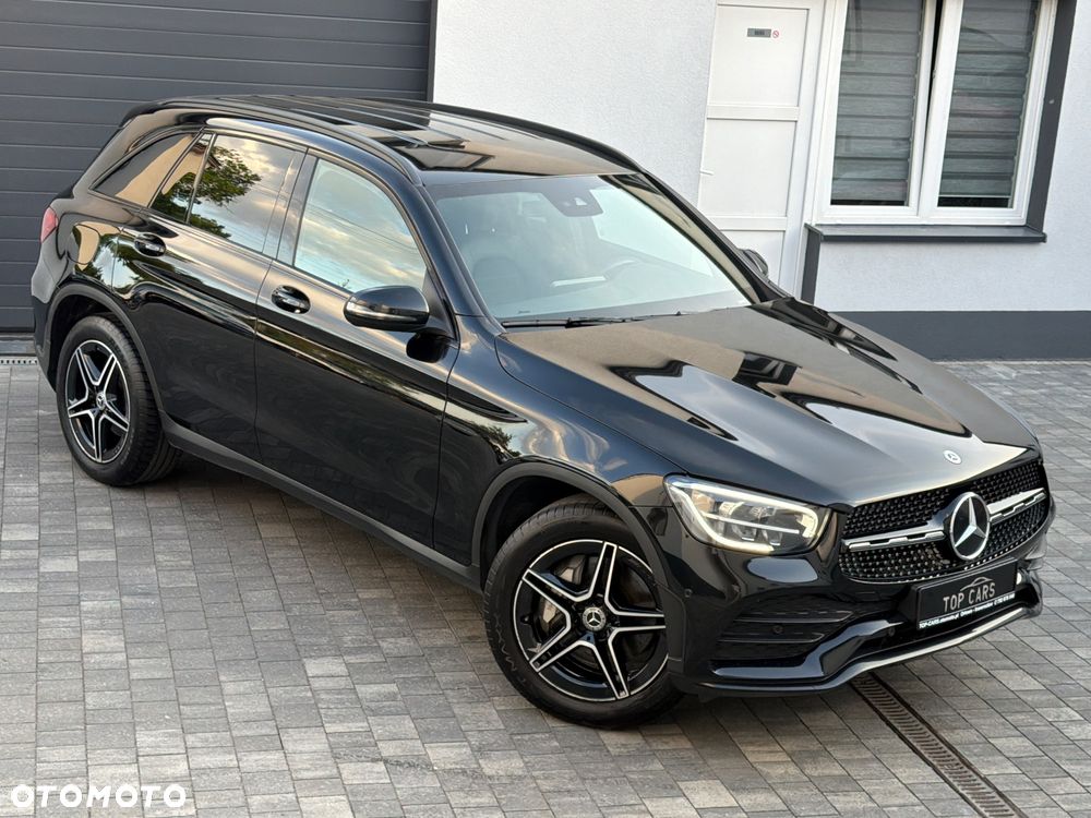 Mercedes-Benz GLC 200 4Matic 9G-TRONIC AMG Line - 21