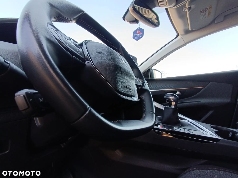 Peugeot 3008 BlueHDi 130 Stop & Start Active Business-Paket - 18