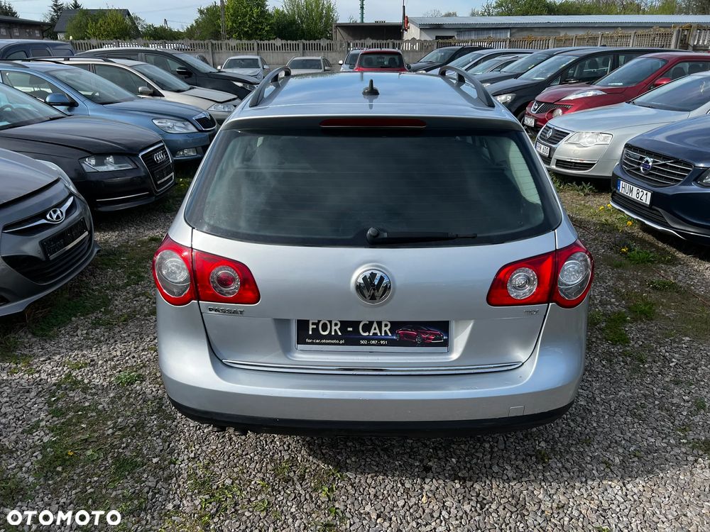 Volkswagen Passat 1.9 TDI DPF Comfortline - 10