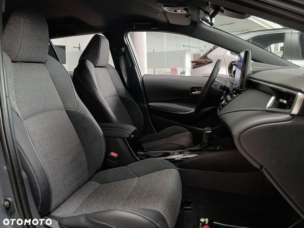 Toyota Corolla 1.8 Hybrid Style - 14