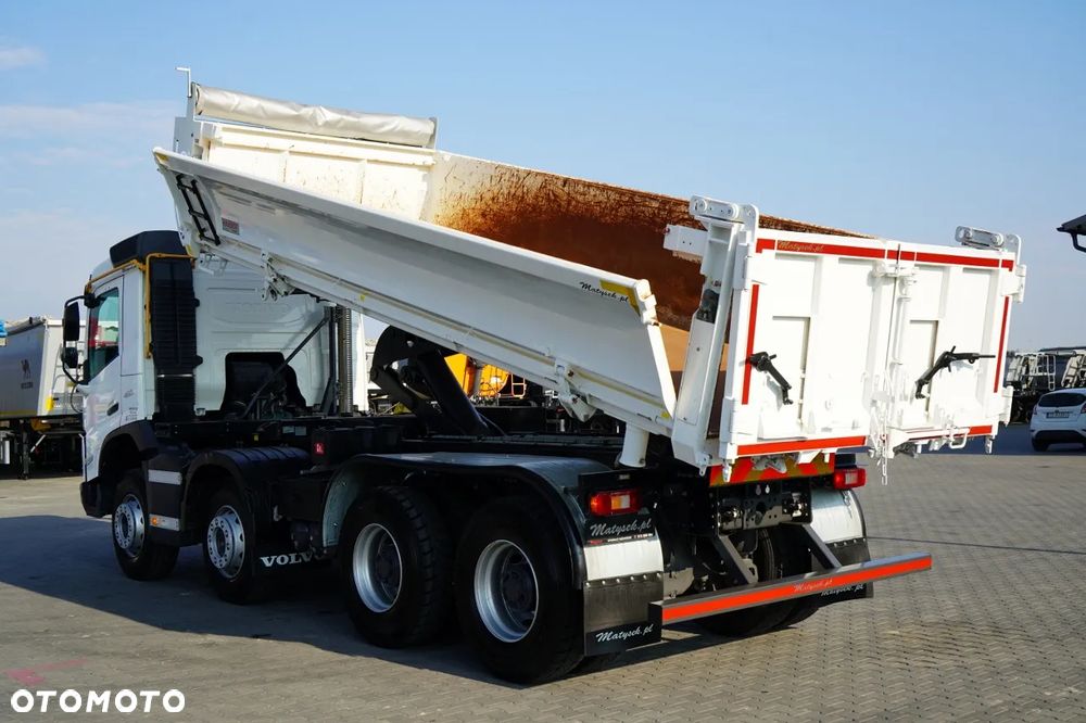 Volvo FMX 460 / 8x4 / WYWROTKA 2 STRONNA / HYDROBURTA / BORDMATIC / HARDOX / NOWE OPONY /  2021 ROK / NOWY MODEL - 4