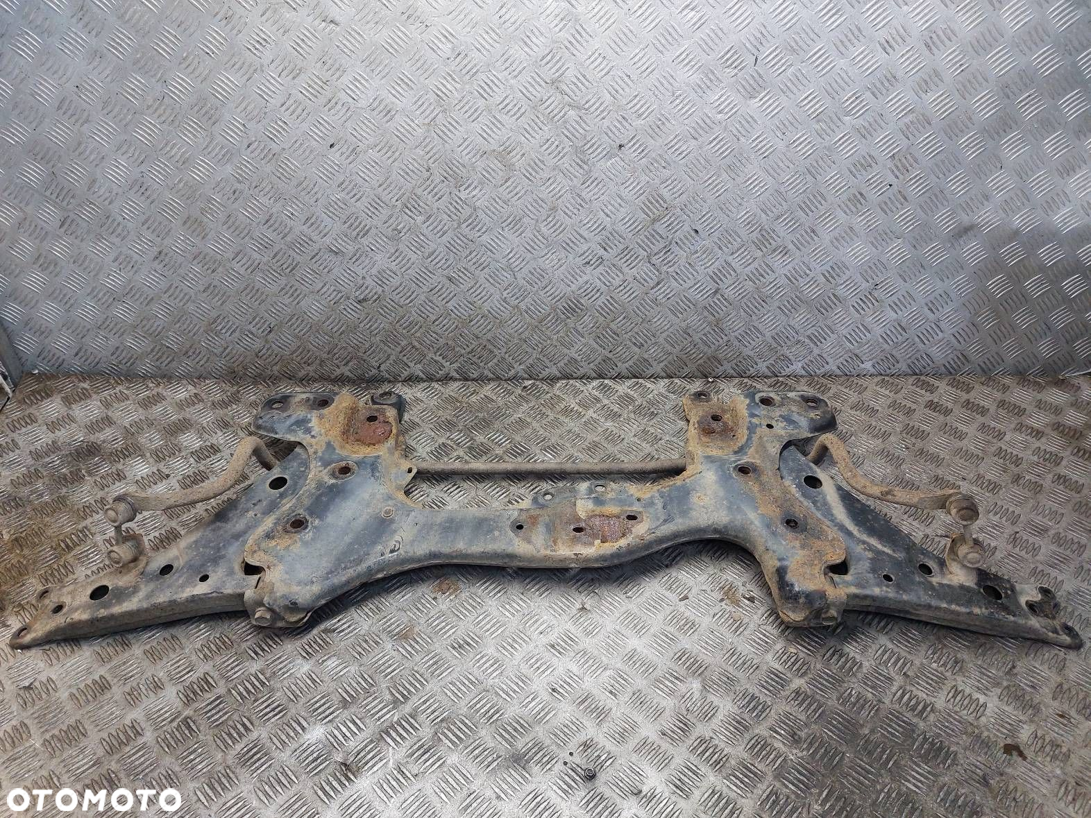 SANKI WÓZEK KOŁYSKA SILNIKA COROLLA E11 1.4 16V - 2
