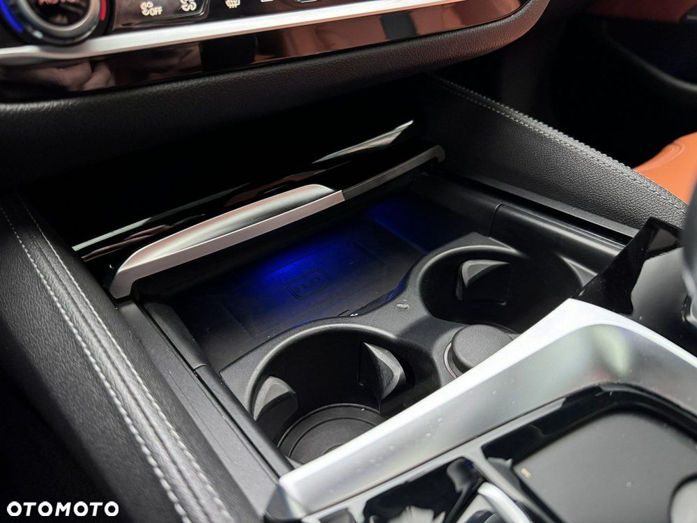 BMW M5 Standard - 32