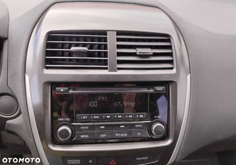 Mitsubishi ASX - 14