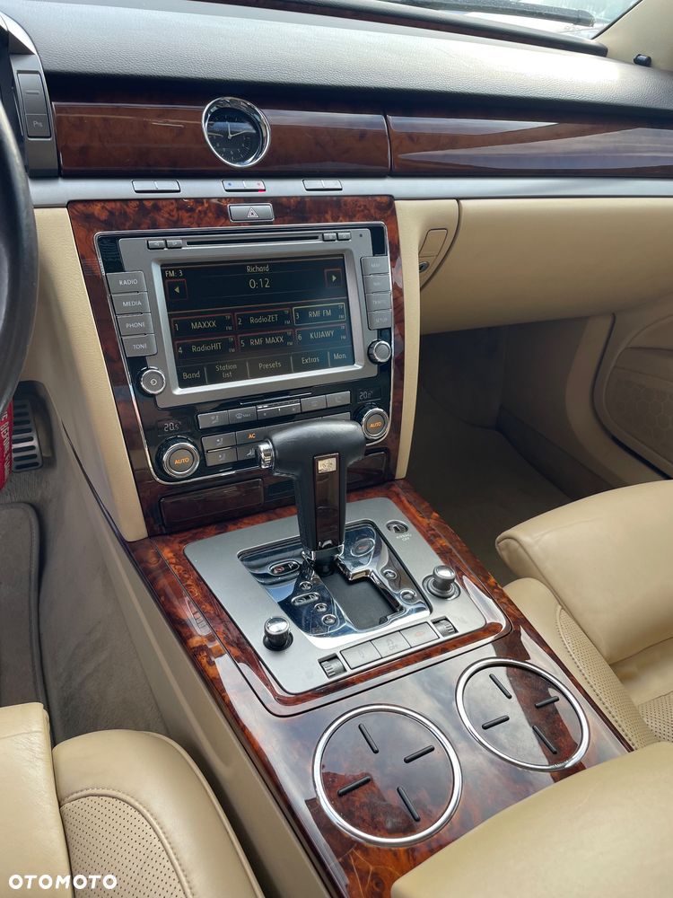 Volkswagen Phaeton 3.0 V6 TDI DPF 4MOTION Automatik (4 Sitzer) - 11