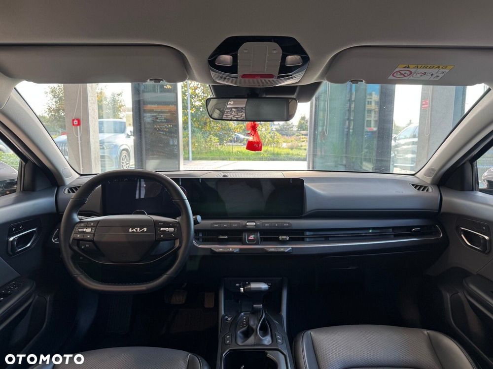 Kia K4 - 16