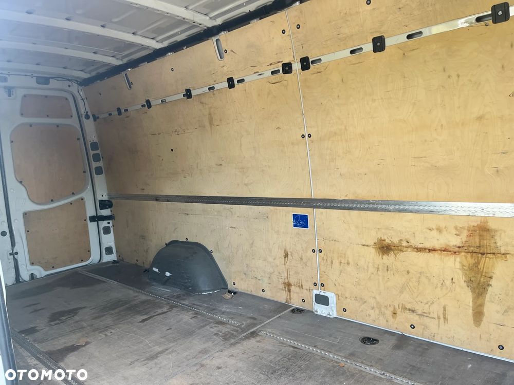 Volkswagen Crafter - 6