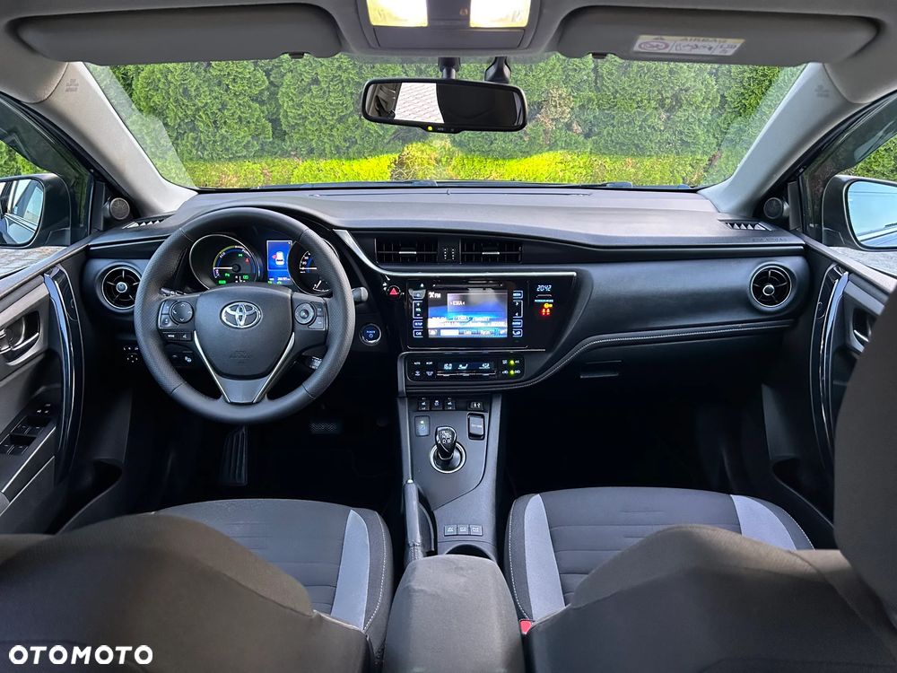Toyota Auris - 31