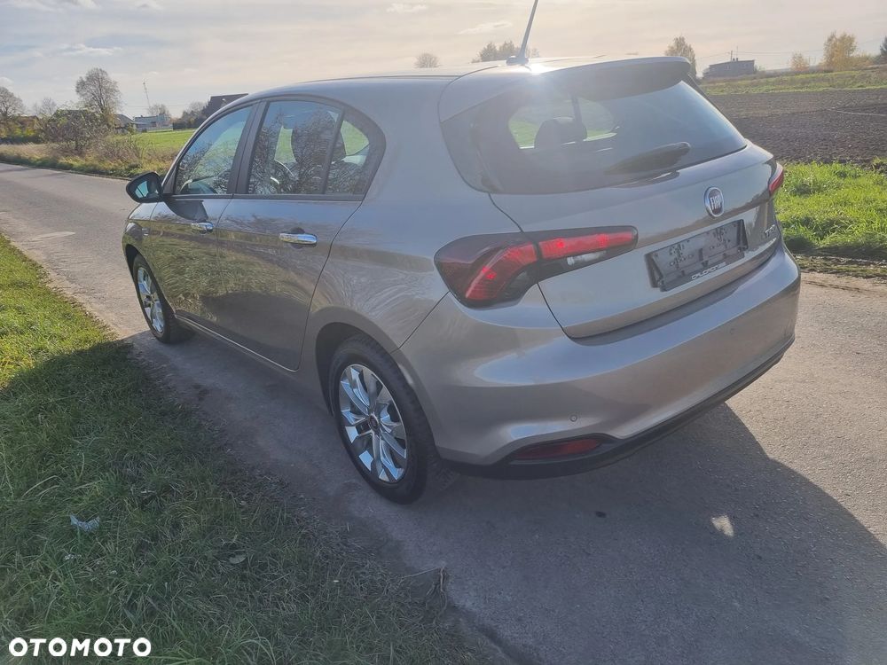 Fiat Tipo 1.4 16v Easy EU6d - 5