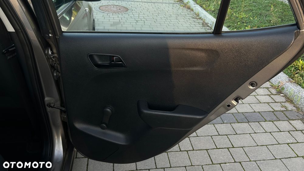 Kia Picanto 1.0 Dream-Team Edition - 27