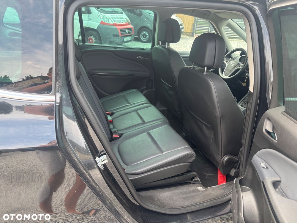 Opel Zafira - 15