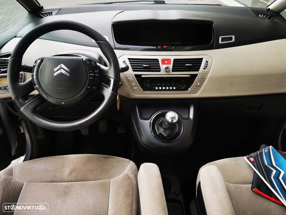 Citroën C4 Grand Picasso 1.6 HDi Exclusive - 6