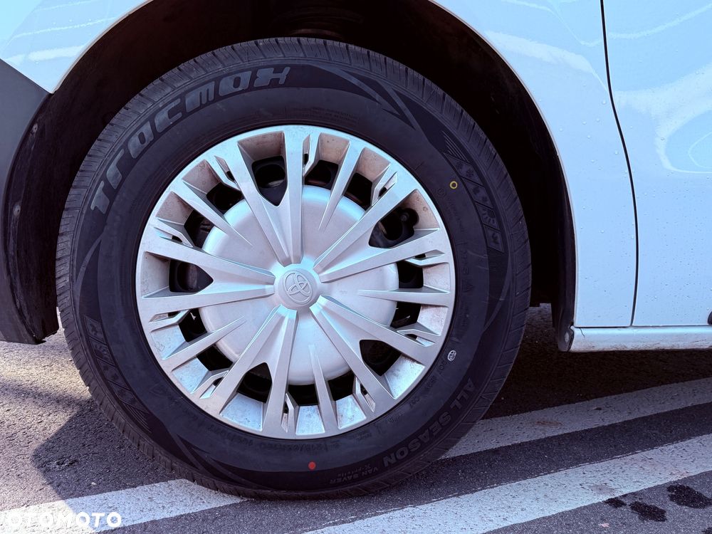 Toyota Proace Verso - 17