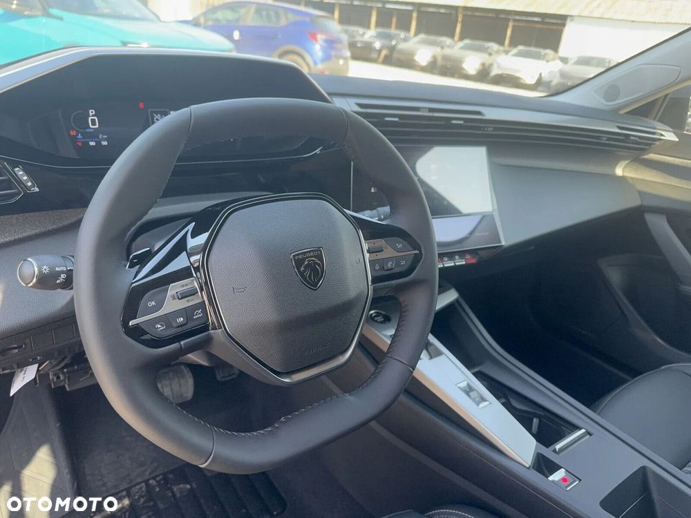 Peugeot 308 - 11