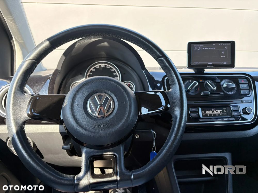 Volkswagen up! 1.0 high - 13