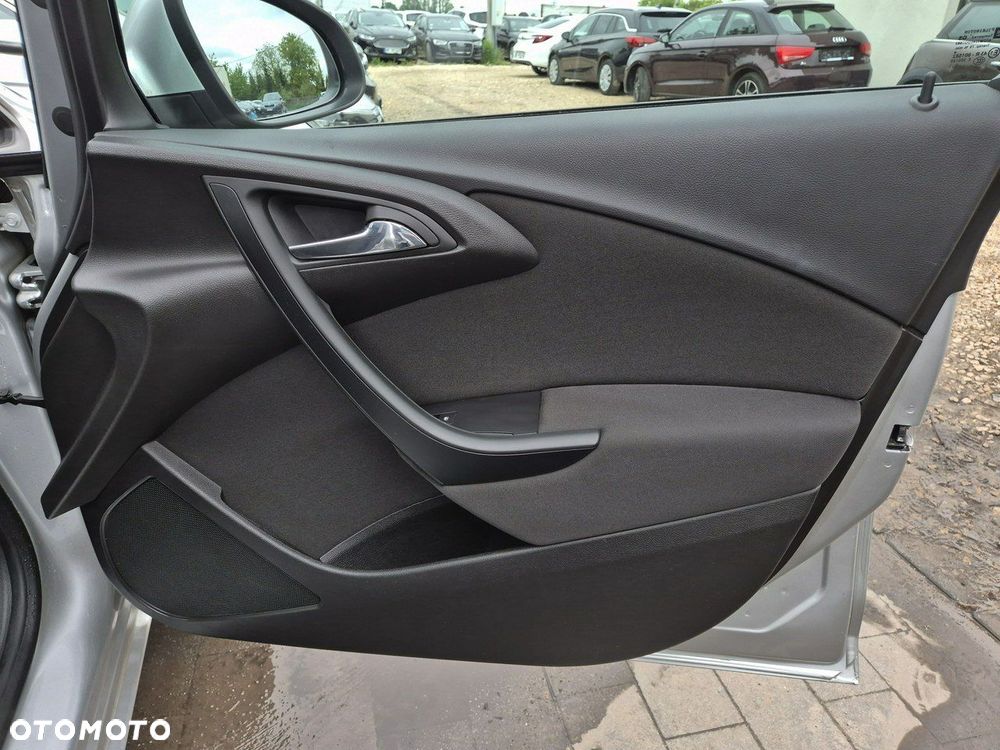 Opel Astra - 25