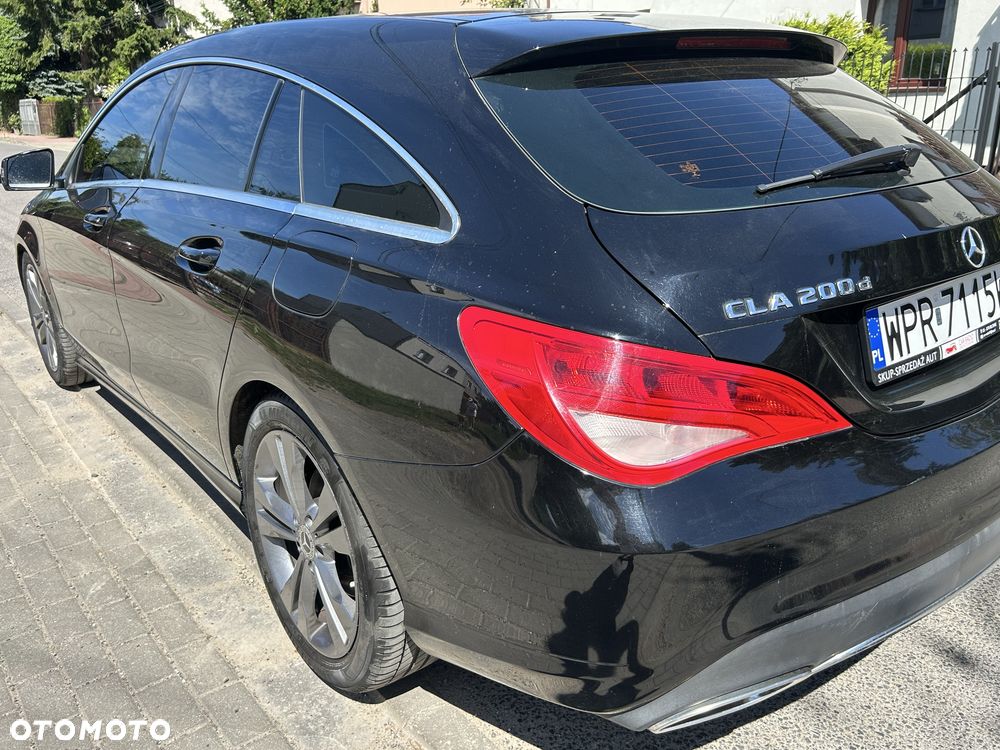 Mercedes-Benz CLA - 4