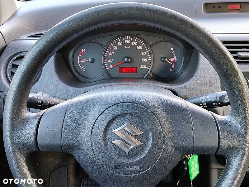 Suzuki Swift 1.3 Comfort - 12