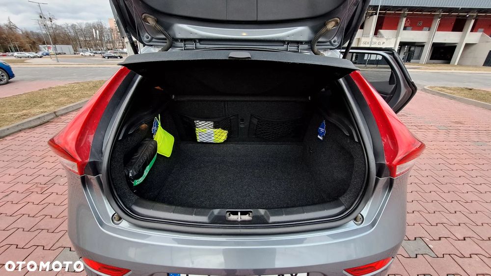 Volvo V40 D3 RDesign - 6