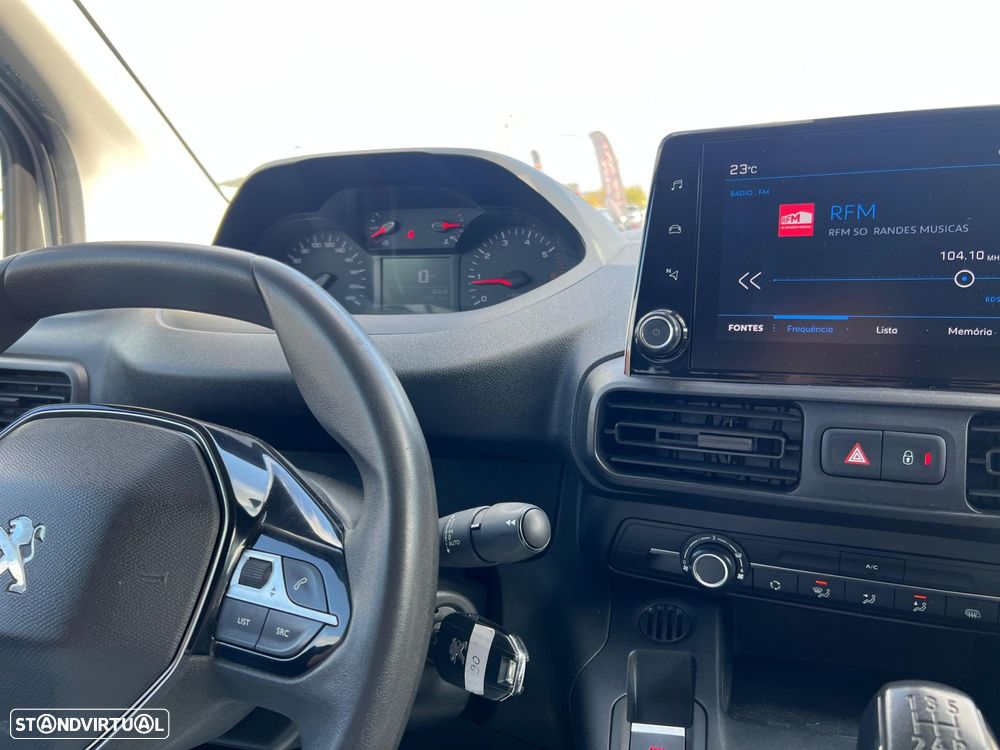 Peugeot Partner 1.5 BlueHDi Premium Standard - 24