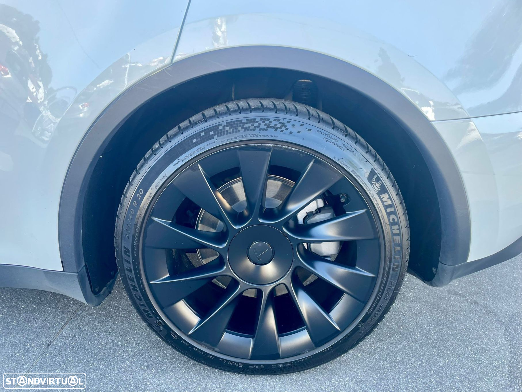 Tesla Model Y Tração Traseira - 7