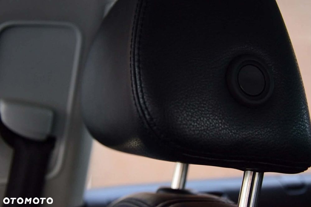 Volkswagen Passat 2.0 TDI Highline - 5