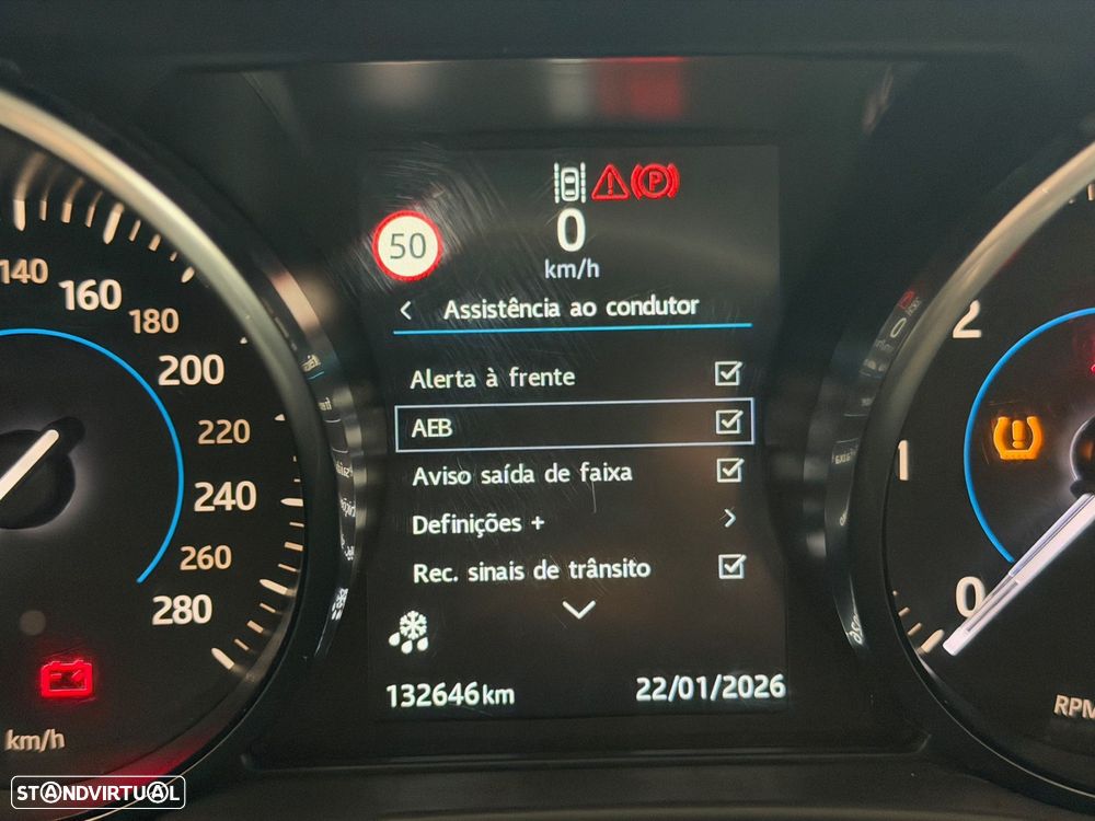 Jaguar F-Pace 20d Pure - 18