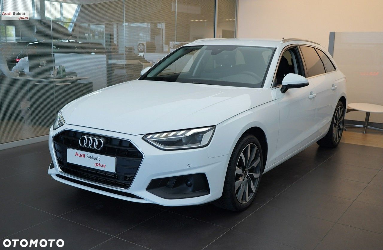 Audi A4 - 1