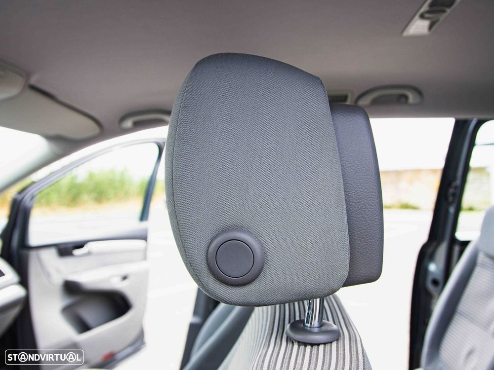 SEAT Alhambra 2.0 TDI Reference DSG Eco. - 33