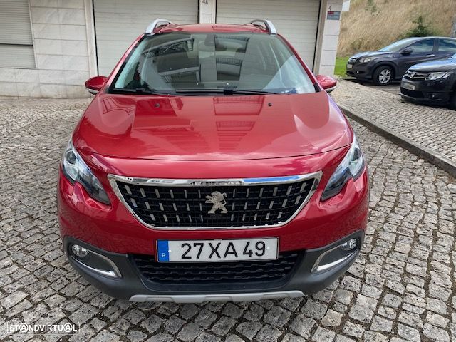 Peugeot 2008 1.2 PureTech Allure - 2