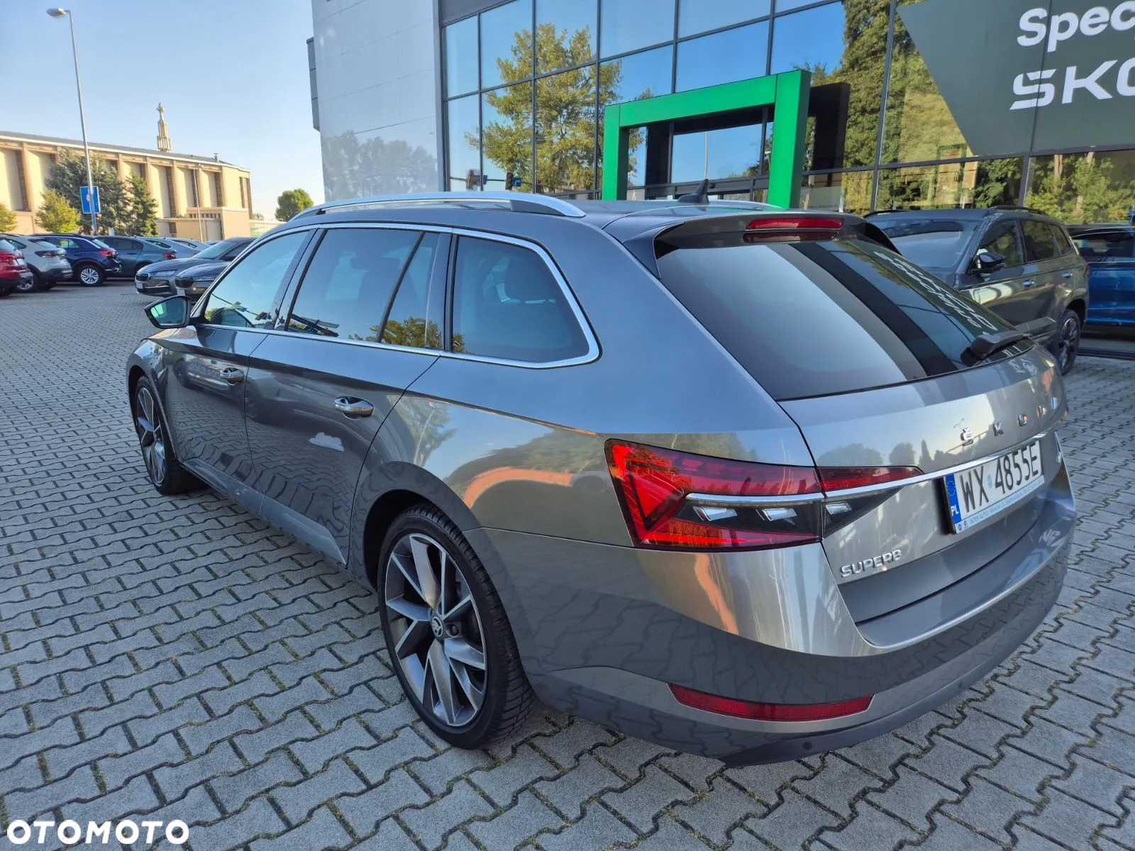 Skoda Superb 2.0 TDI SCR 4x4 Style DSG - 3