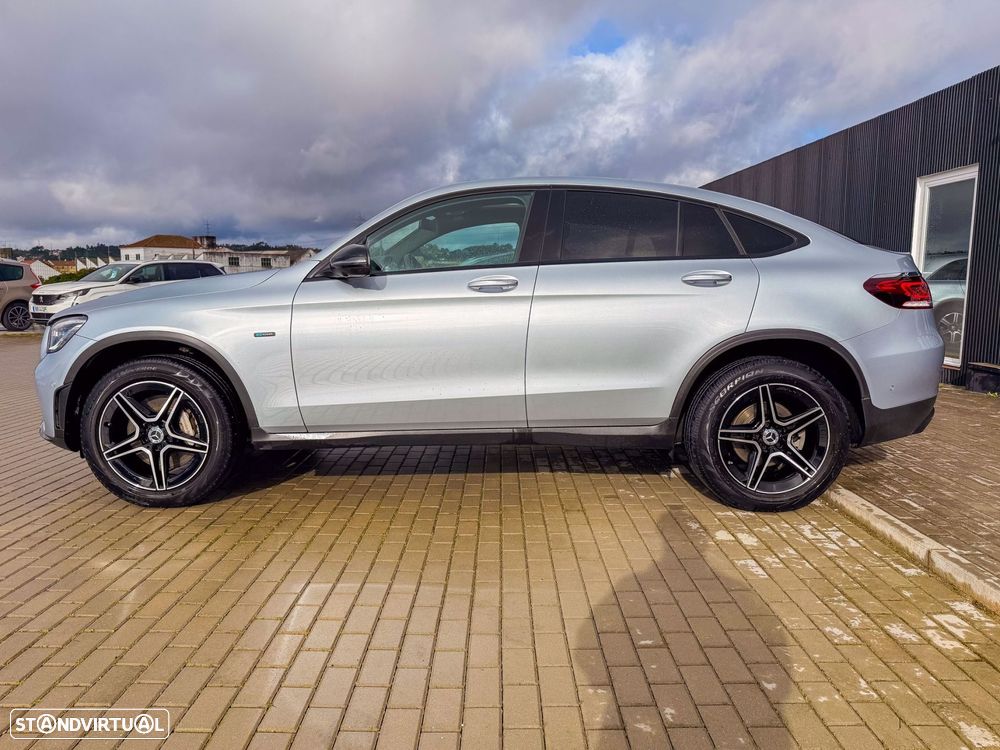 Mercedes-Benz GLC 300 de Coupe 4Matic 9G-TRONIC AMG Line - 6