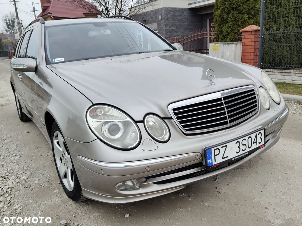 Mercedes-Benz Klasa E 320 CDI T Avantgarde - 11