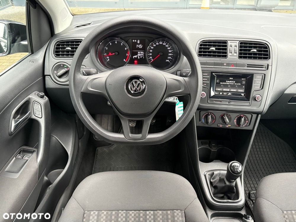 Volkswagen Polo - 10