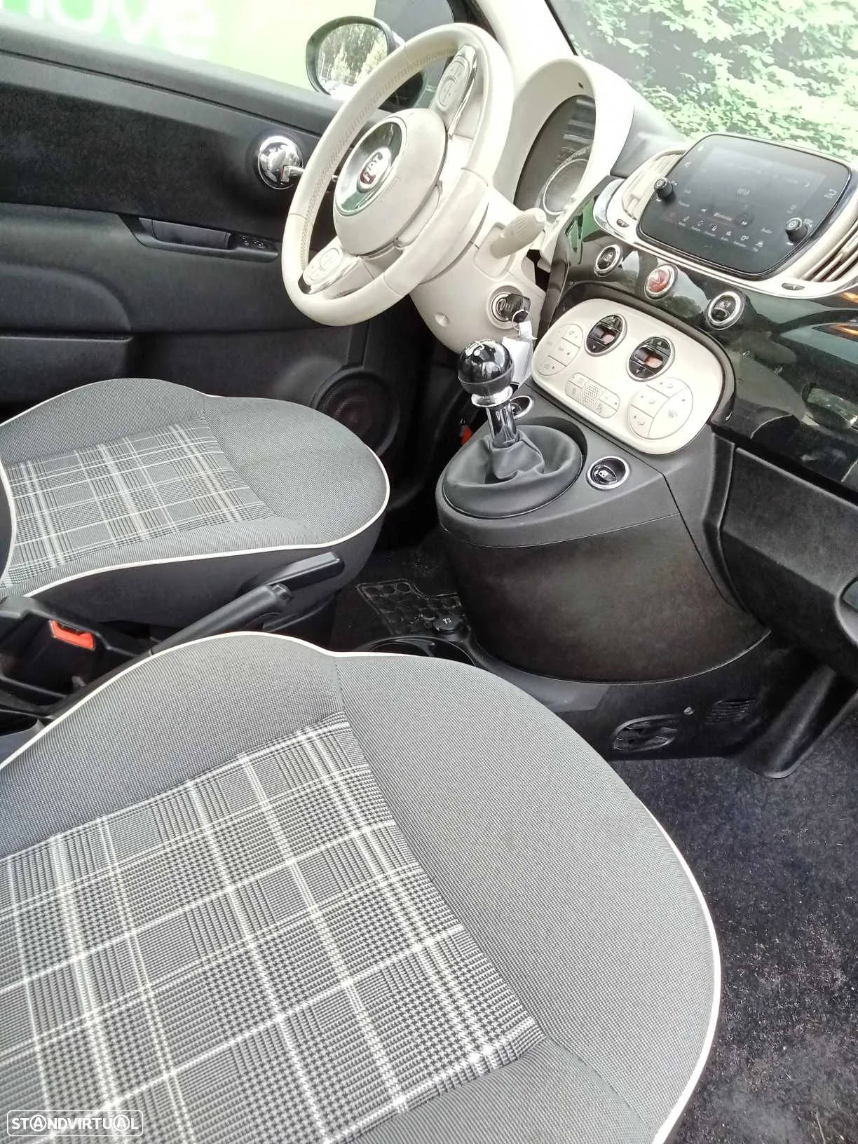 Fiat 500 1.0 Hybrid Lounge - 10