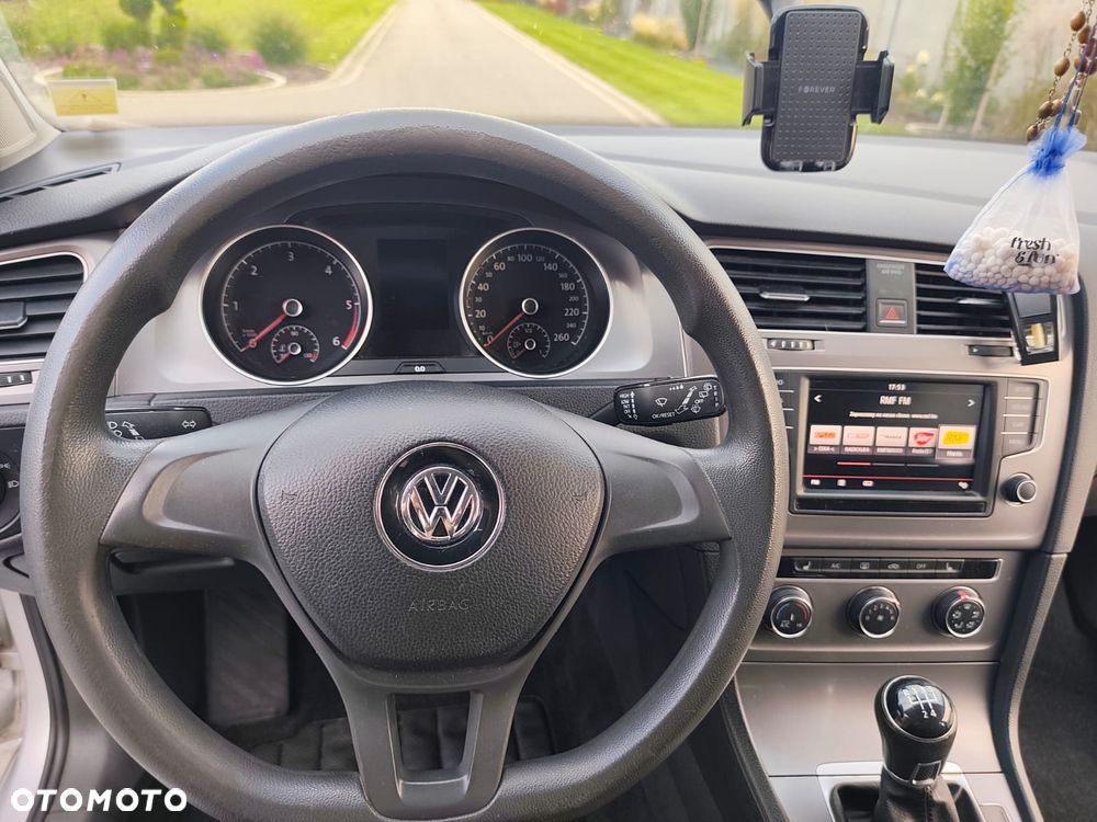Volkswagen Golf 1.6 TDI BMT Highline - 13