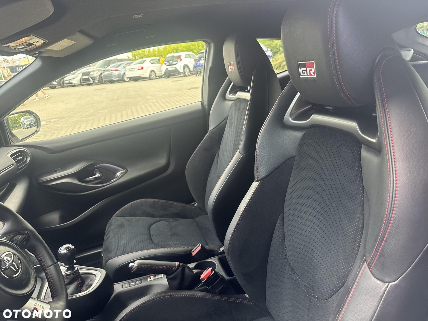 Toyota Yaris GR 1.6 Dynamic - 12