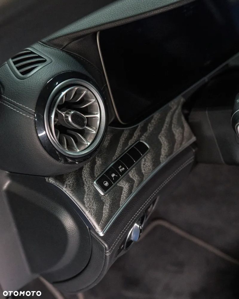 Mercedes-Benz AMG GT 53 4-Matic+ - 20