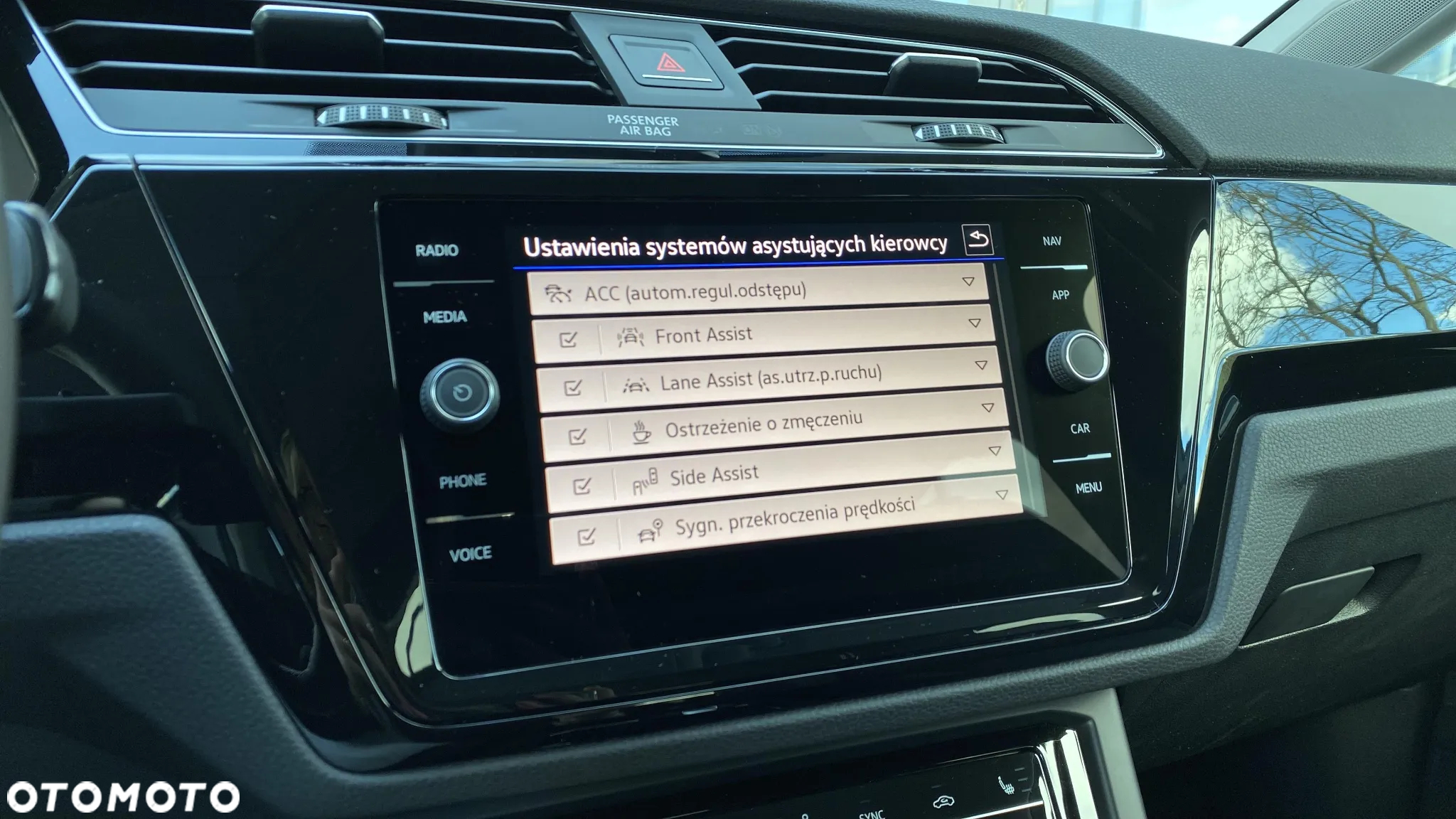 Volkswagen Touran 1.5 TSI EVO Highline DSG - 17