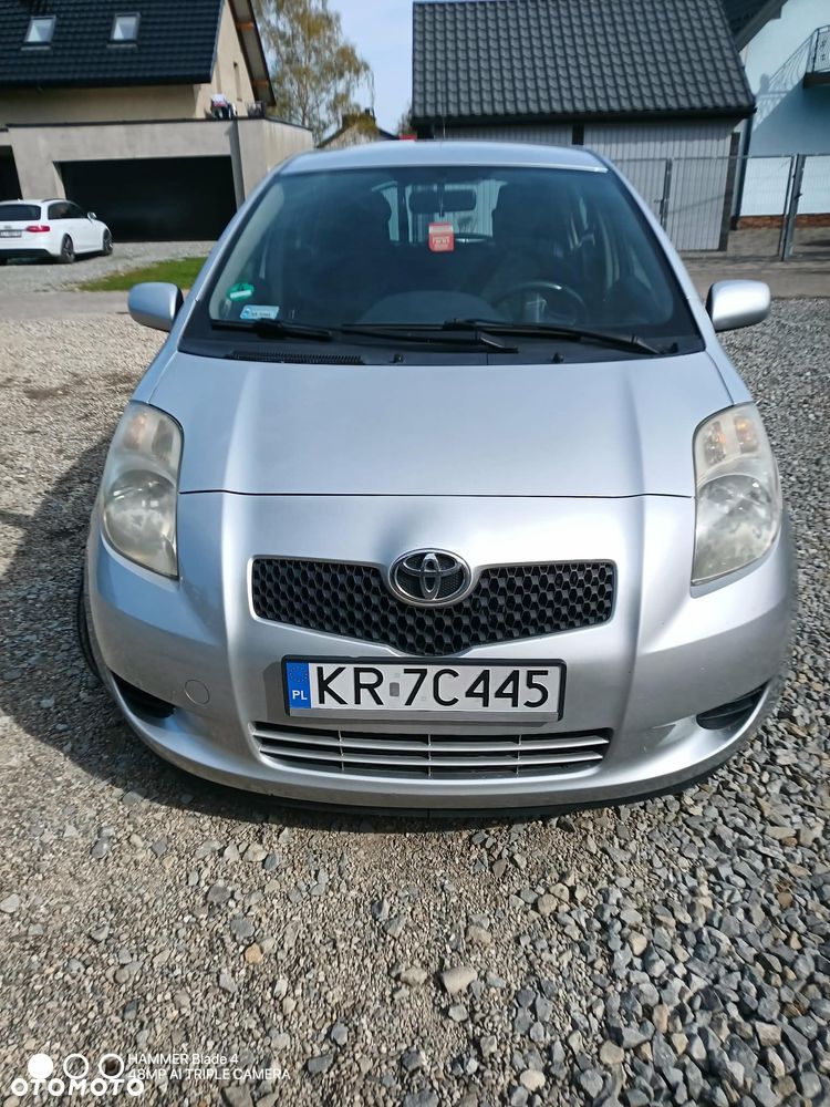 Toyota Yaris - 3