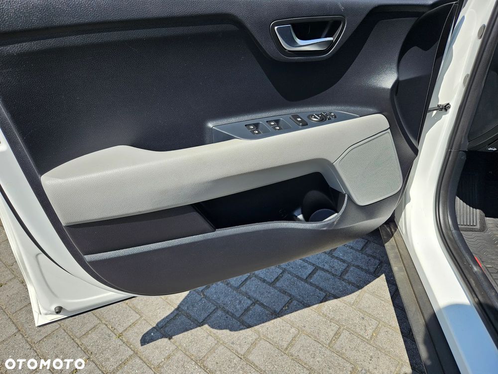 Kia Stonic 1.0 T-GDI L - 10
