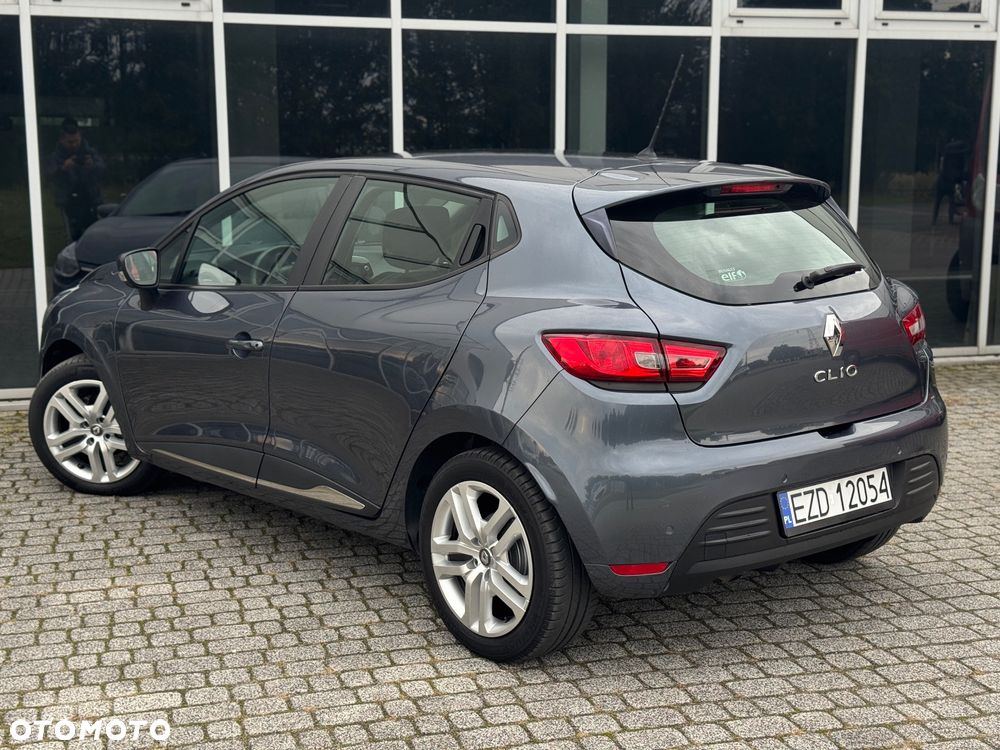 Renault Clio - 33