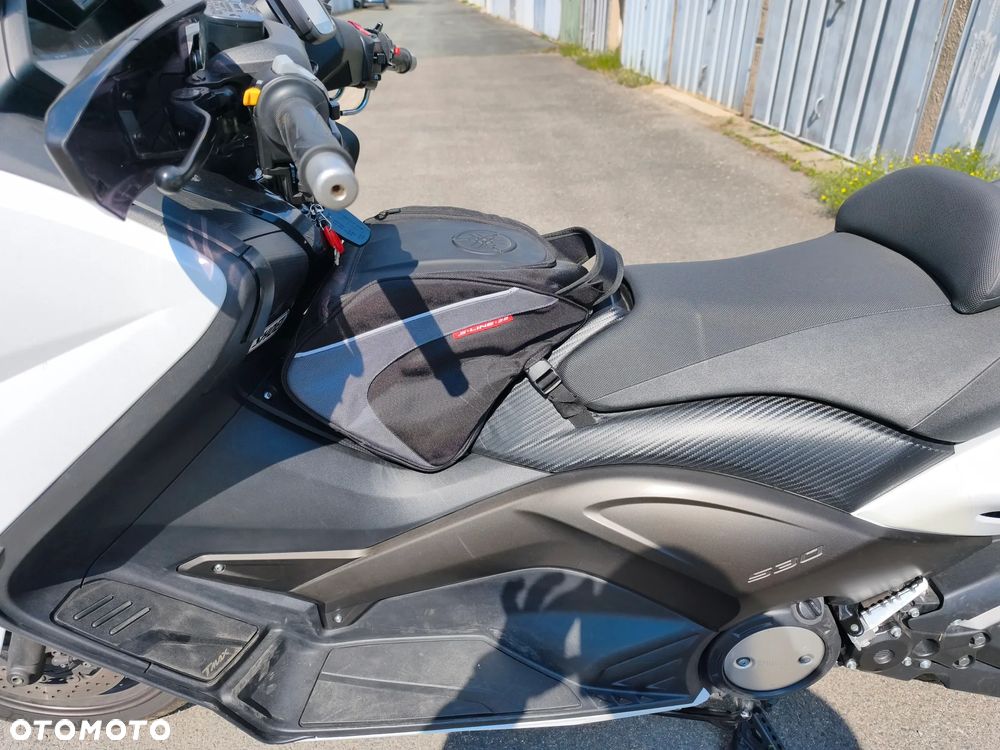 Yamaha Tmax - 9