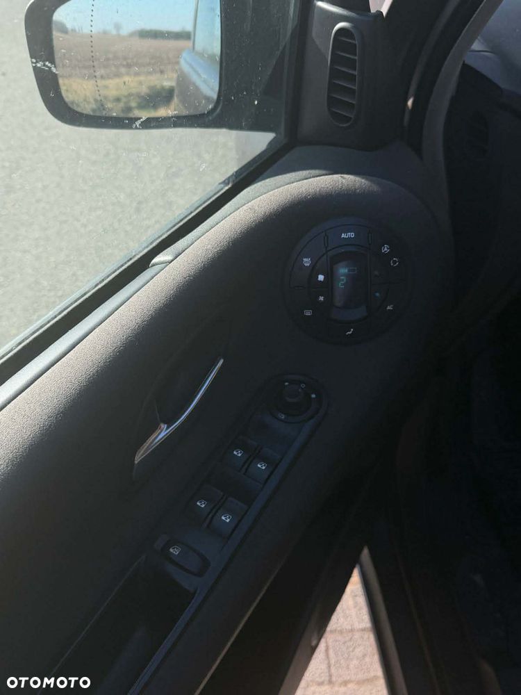 Renault Espace 2.0 dCi Voyage - 5