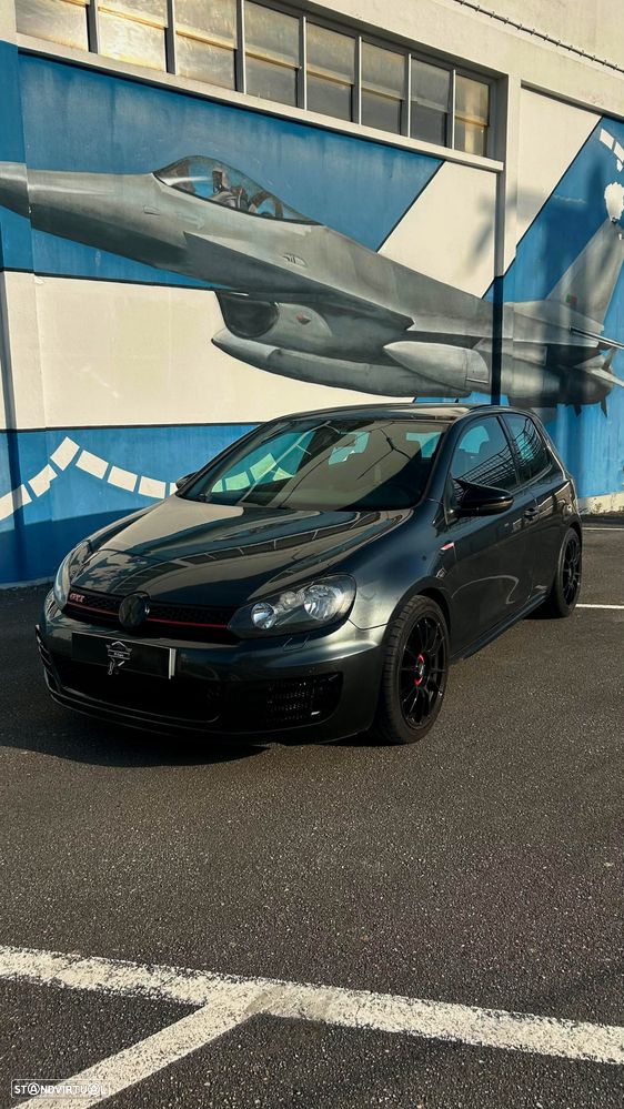 VW Golf 2.0 GTI - 2