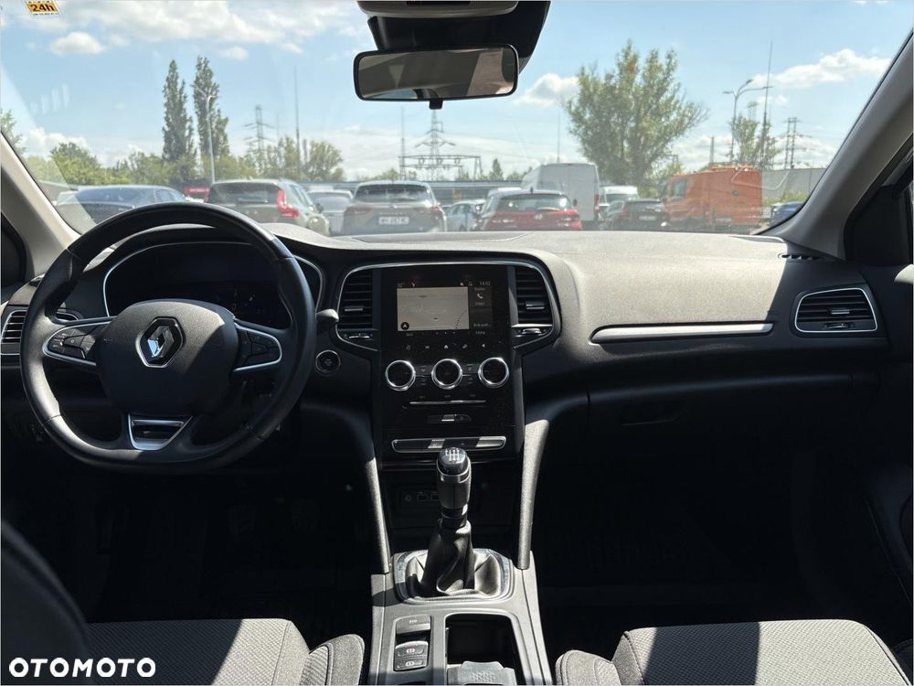 Renault Megane 1.5 Blue dCi Equilibre - 12