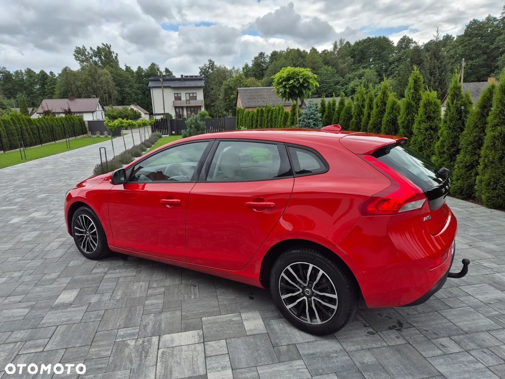 Volvo V40 T2 Drive-E Momentum - 18